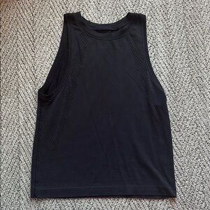 Black lululemon tank top